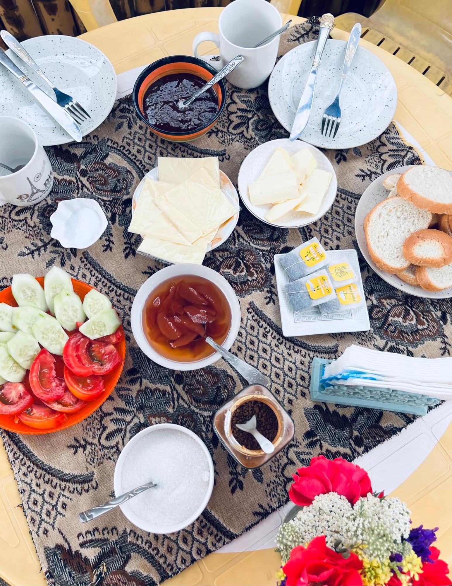 Hotel Sunny Ахалцихе Экстерьер фото